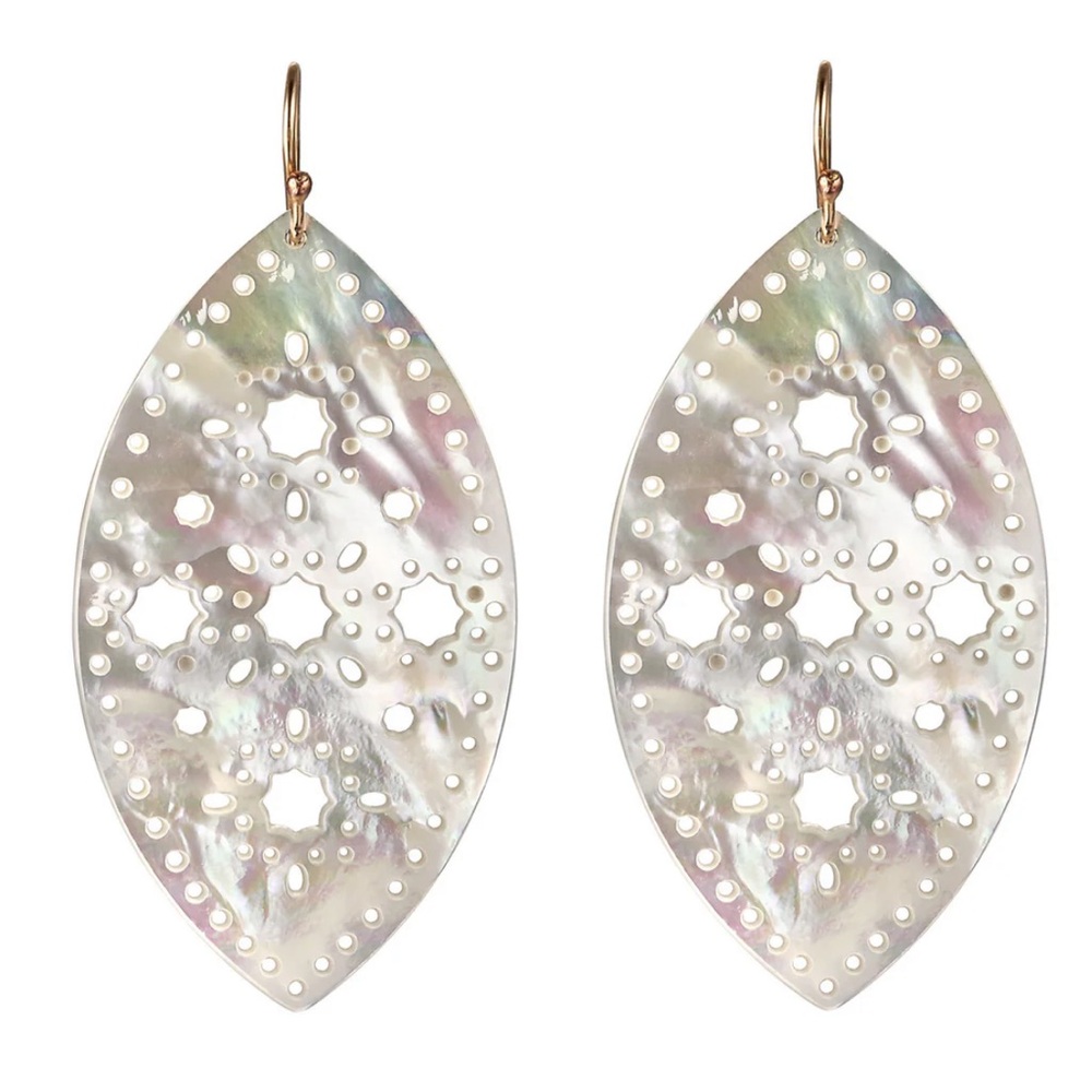 Asha by ADM BEHATI Earrings🤍